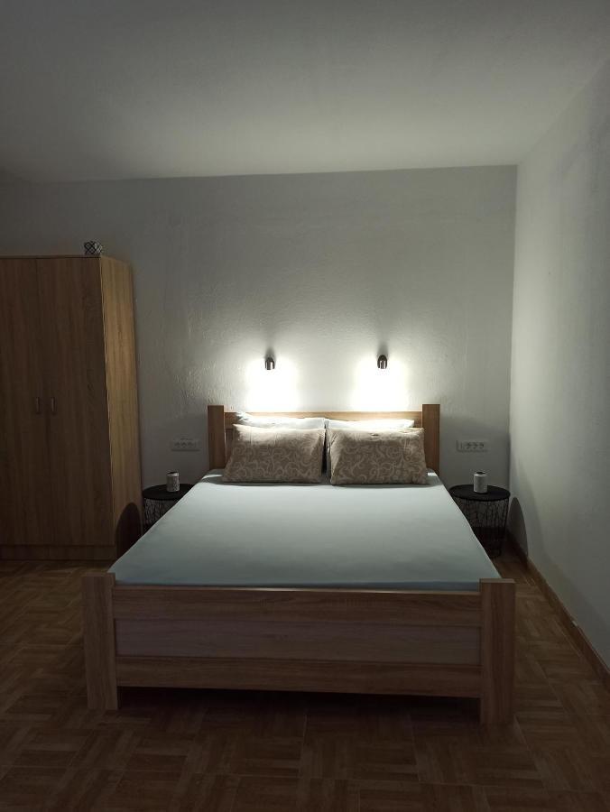 Lastva Holliday Rooms Budva Ngoại thất bức ảnh