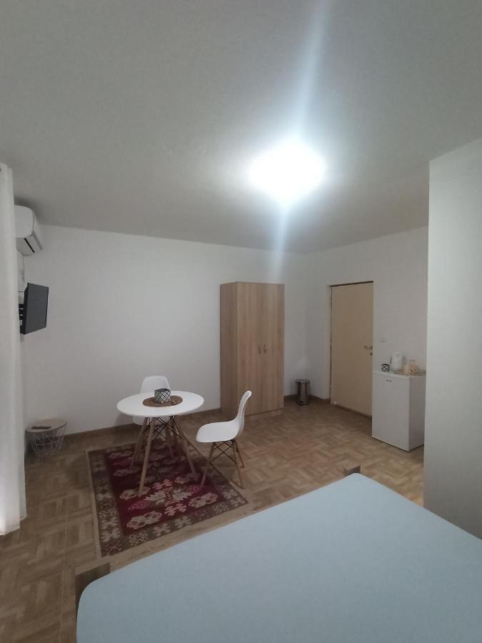 Lastva Holliday Rooms Budva Ngoại thất bức ảnh