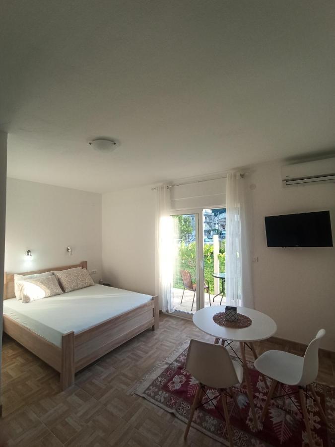 Lastva Holliday Rooms Budva Ngoại thất bức ảnh