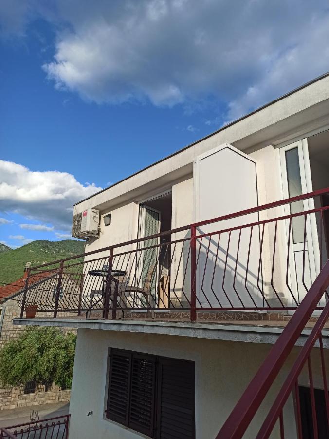 Lastva Holliday Rooms Budva Ngoại thất bức ảnh