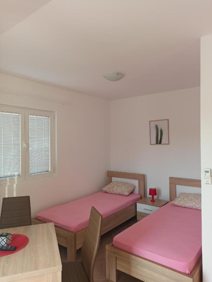 Lastva Holliday Rooms Budva Ngoại thất bức ảnh